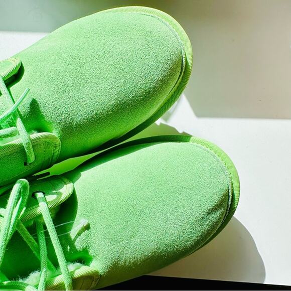 NEW UGG Suede Fur Neumal Boot Lace Up Chukka Ankle Booties Parakeet Green 13 - Picture 13 of 16